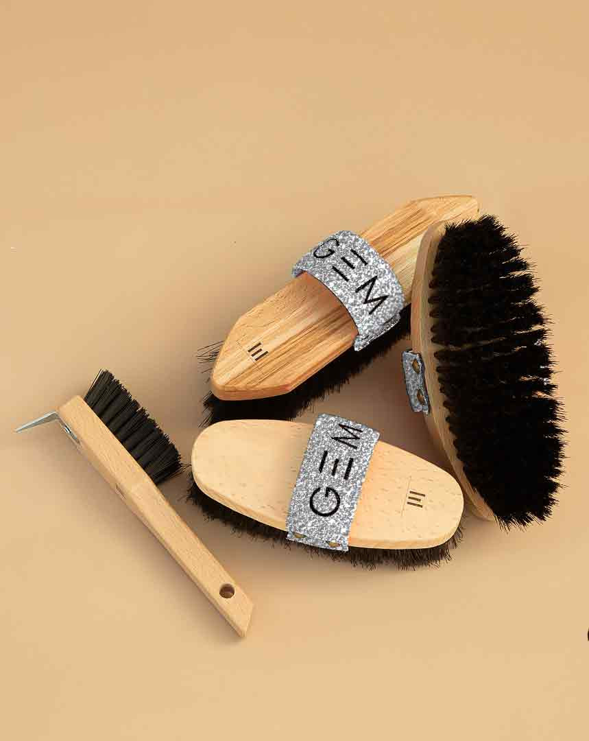 Pack 3 brosses + Cure-pieds...