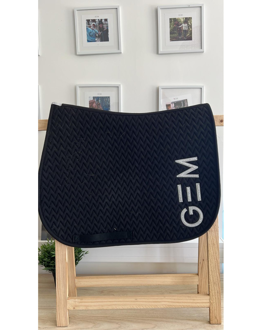 Tapis Ten noir (poils+logo)