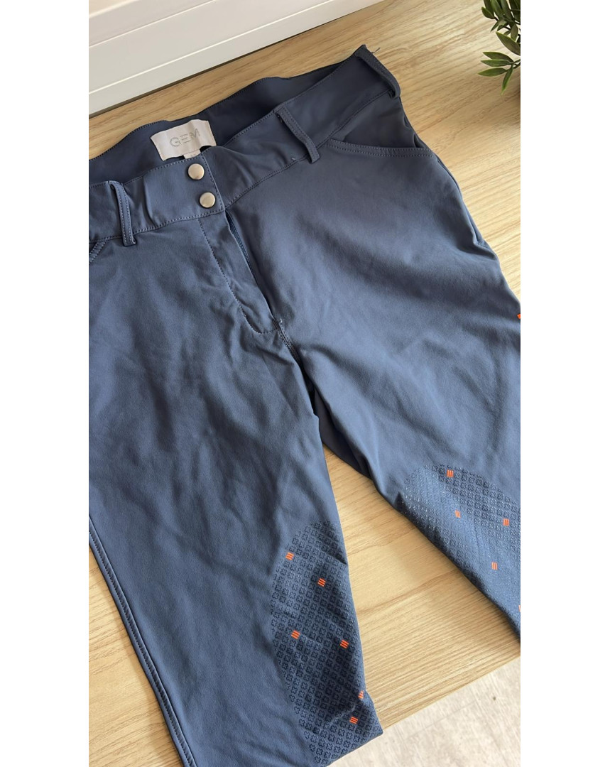 Pantalon Dark 42