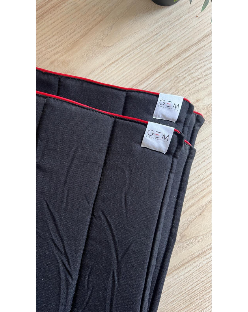 Flanelles noires/rouge