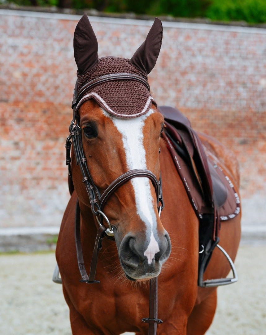 Bonnet court Love GEM