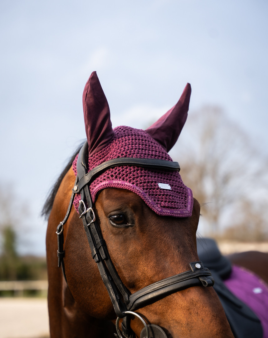 Bonnet court Love GEM