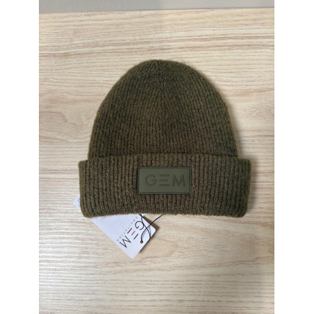Bonnet Bali kaki