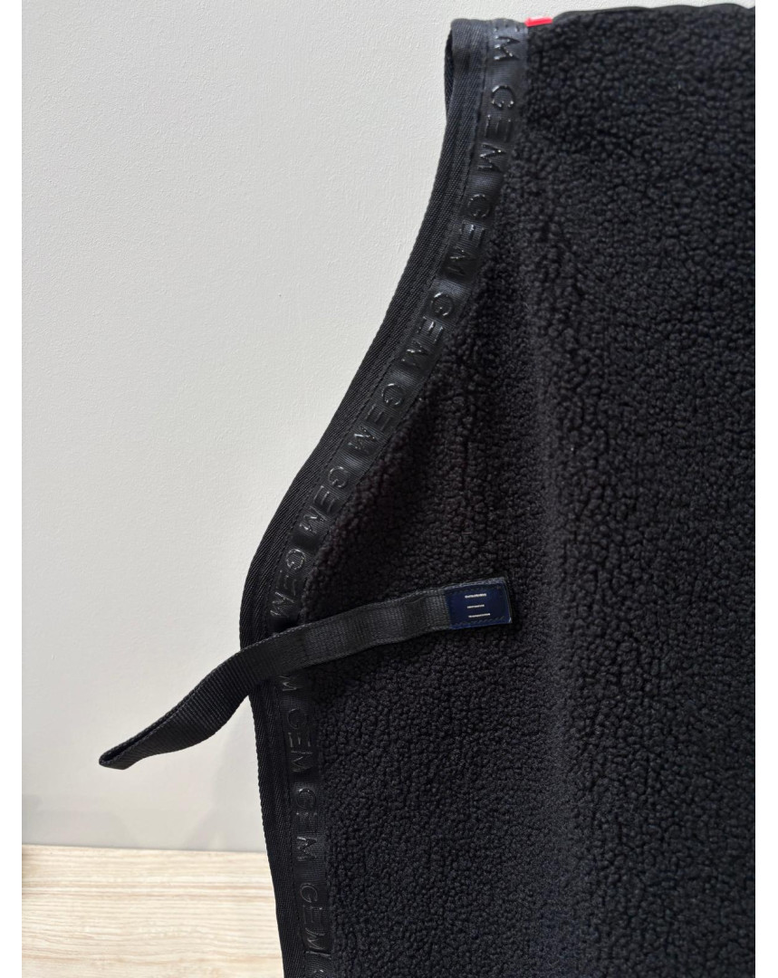 Couvre-reins noir