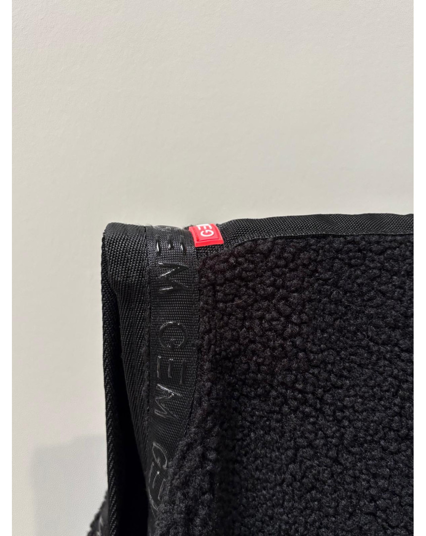 Couvre-reins noir