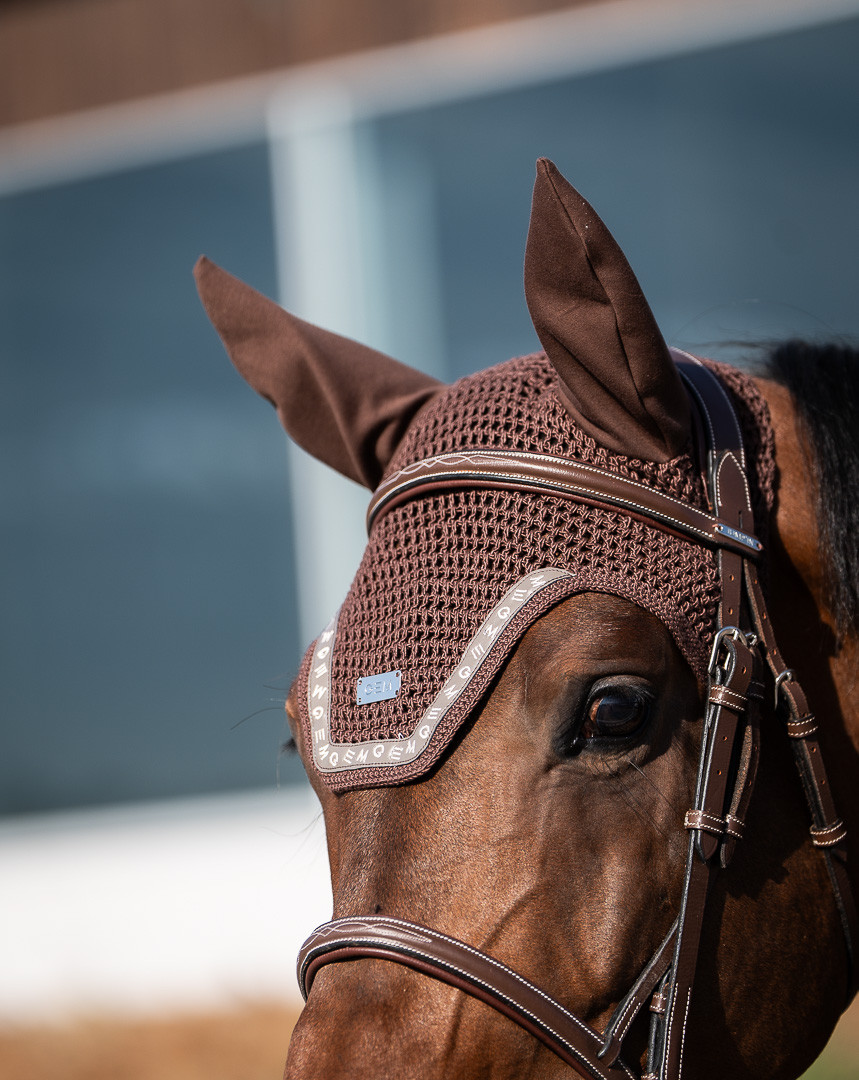 Essentiel Short Ear Net