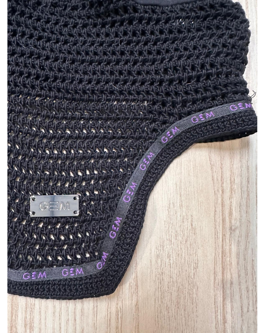 Bonnet court mesh noir/violet